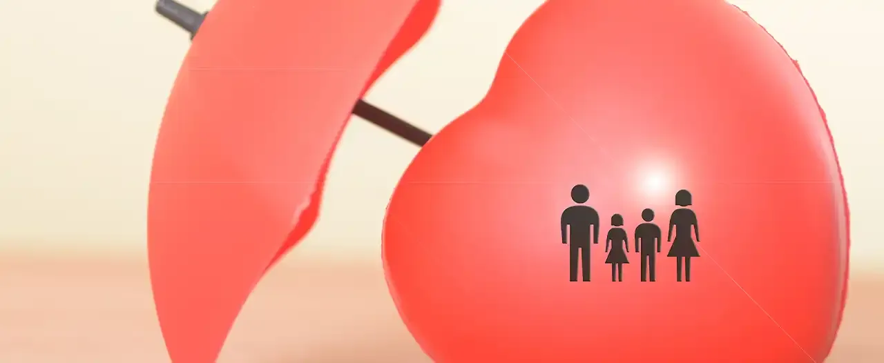 How do Life Insurance and Critical Illness cover differ?